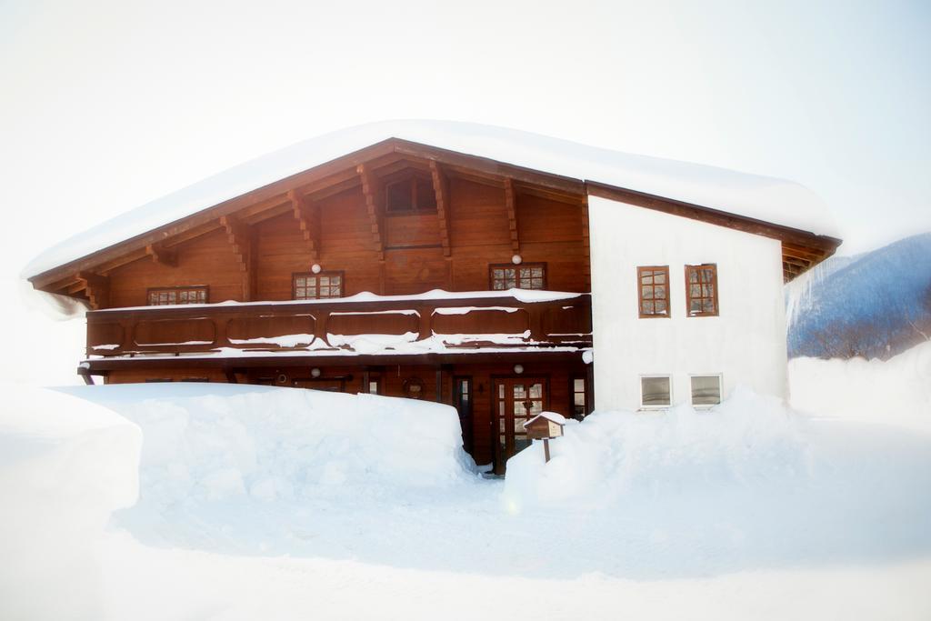 فندق Snowball Chalet At Madarao Mountain Iiyama المظهر الخارجي الصورة